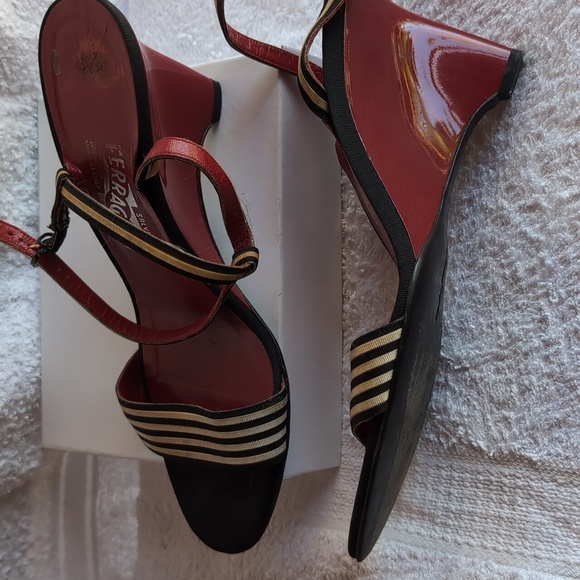 Salvatore Ferragamo Sandals - Picture 4 of 8